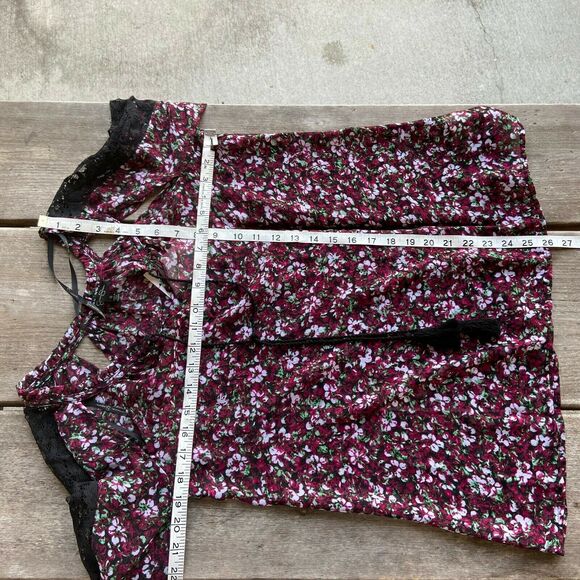 Jessica‎ Simpson Womens Blouse Size Small Lorette Raspberry Radiance Floral NEW - Picture 4 of 6